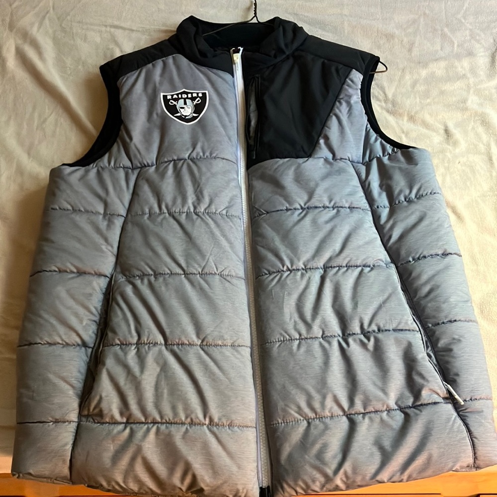 Nike Raiders Winter vest (medium)